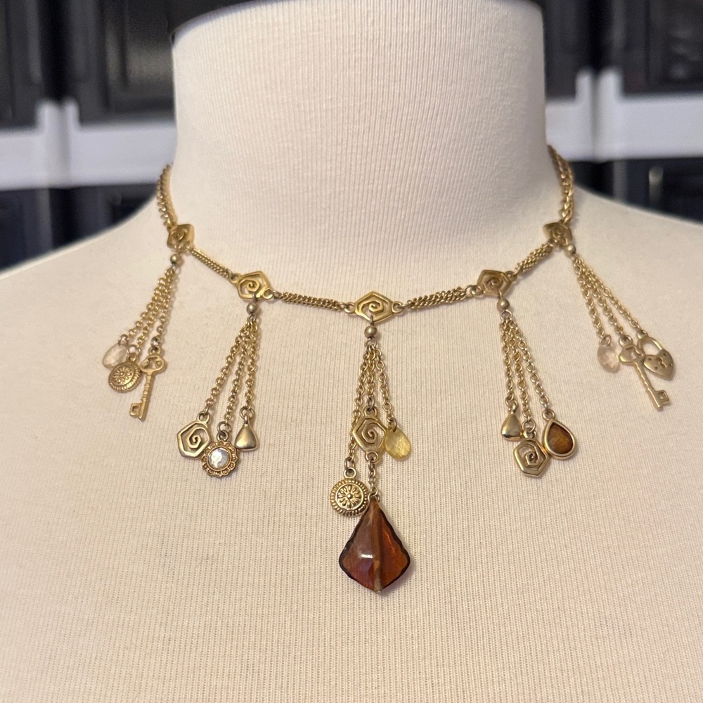Vintage Gold-plated Pendant Fringe Necklace with Vintage Brown - Picture 2 of 9